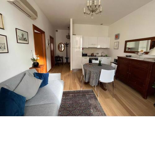 Elegant Apartment
