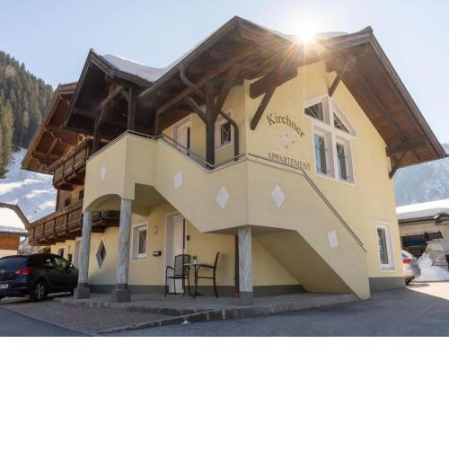 Elegant charming apartment south of Kitzb hel