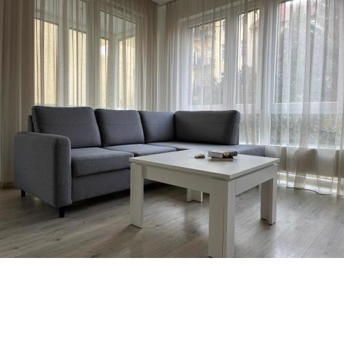 Elegant Escape apartment II - City Centre