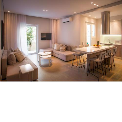 Elegant House Under Acropolis
