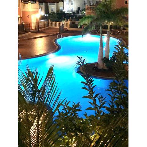 Elegant Palm Mar Apartment