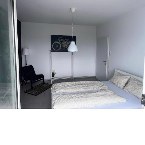 Elegant room with Balcony in Linz