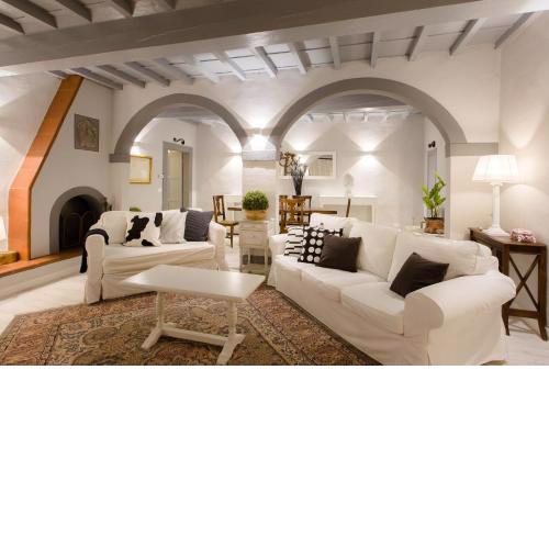 Elegant & stylish apartment city center