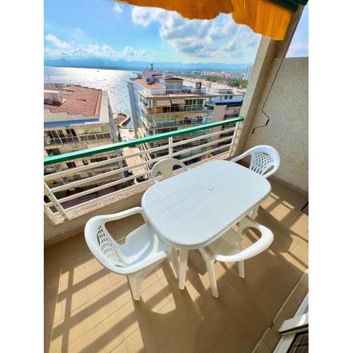 Elegante apartamento, espectaculares vistas a mar