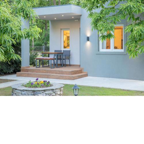 Elena luxury living