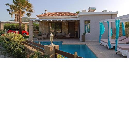 Elena Villa
