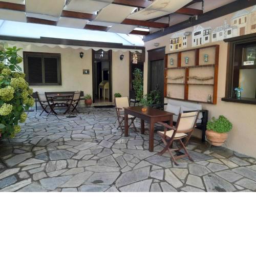 Eleni Studios