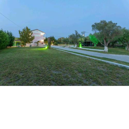 Eleni Studios&Apartments
