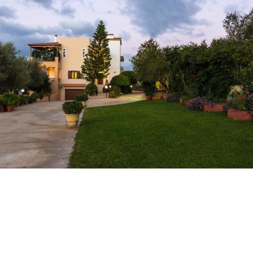 Eleonas Apartments