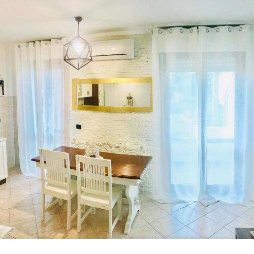 Eleonora Home