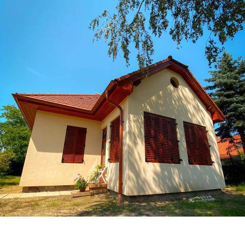 Eleonóra Villa