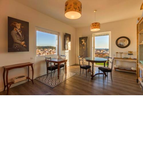 Eleventh Floor Suites