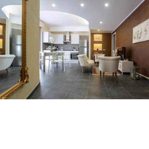 Elga's Apartment - Your charming stay on Lake Orta