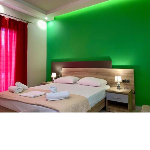 Elia Beach Apartments Vrachos