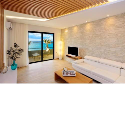 Elia Beach