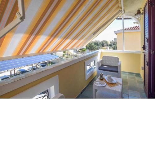 Elianas Apartments Mares