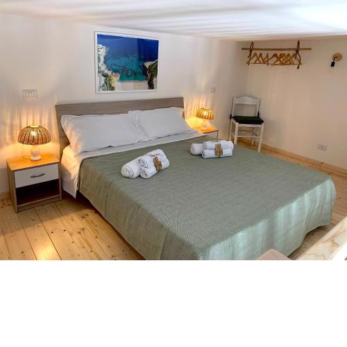 Elicriso Home