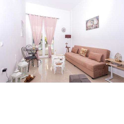 Eliora Studio & Aelia Apartment