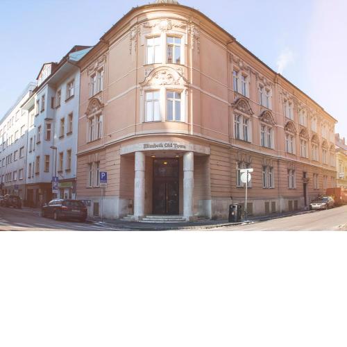Elisabeth Old Town