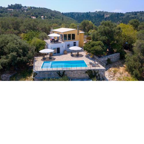 Elisabetta Villa by All About Paxos