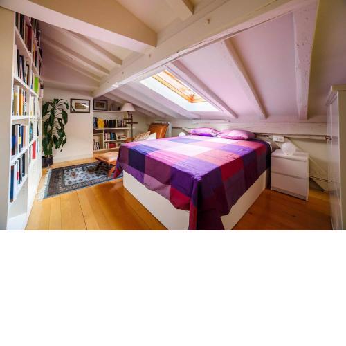 Elkano Room