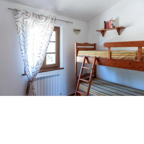 Elm Tree & Olive Brench & Cypress Apts In Farmhouse With Pool - Happy Rentals