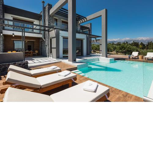 Eloa Luxury Villa