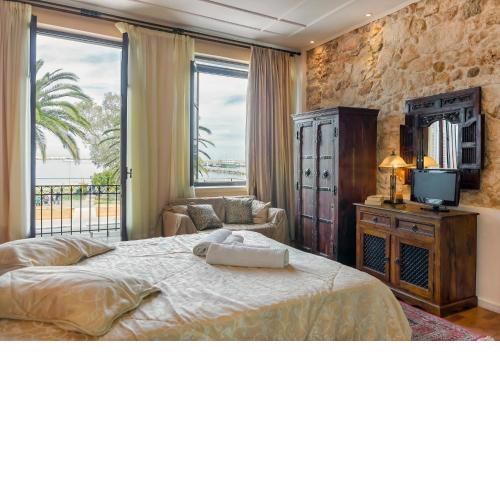 Elois Suites