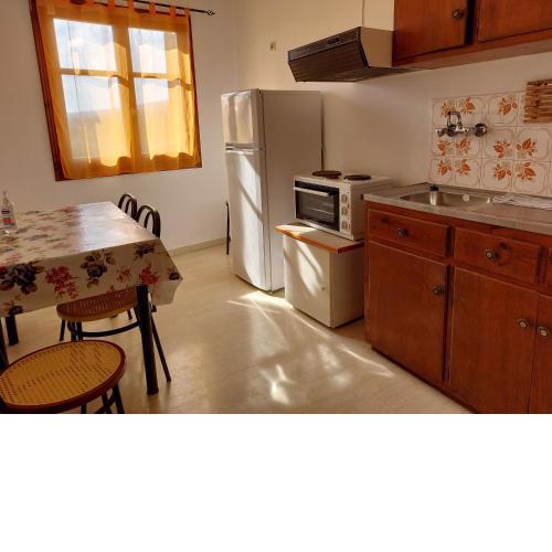 ELPIS HOLIDAY APARTMENTS
