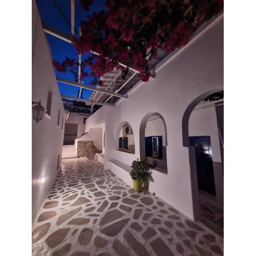 Elpis Rooms