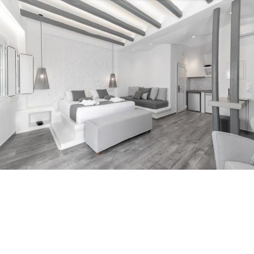El_Puerto Luxury port suites