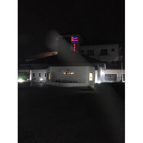 Elysium Hotel Raya