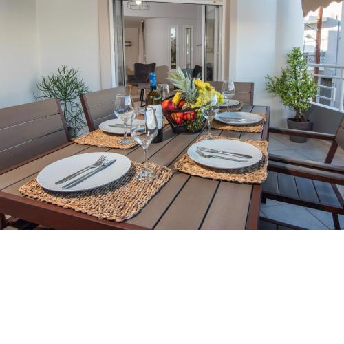 Elyzabeth Maisonette