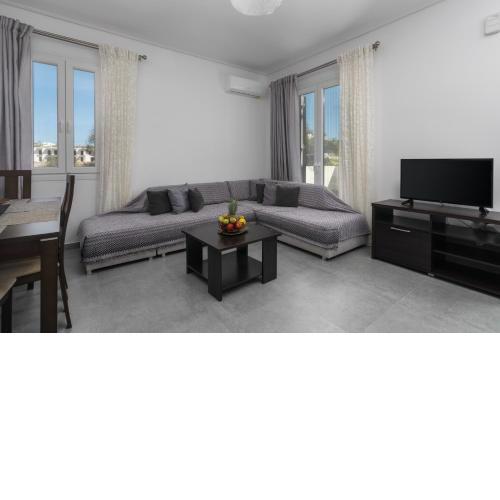 Emanouela's apartement in the center of Adamas