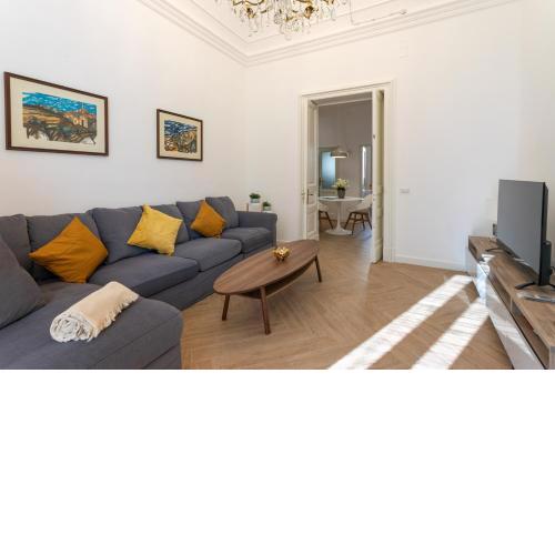 Emanuele house
