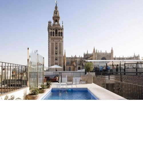 EME Catedral Hotel