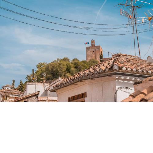 EME Suites Granada