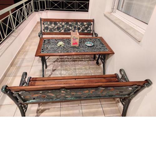Emerald- 2 -Bedroom Apartment in Preveza