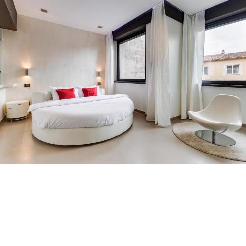 EMERALD Luxury Suite Apartment