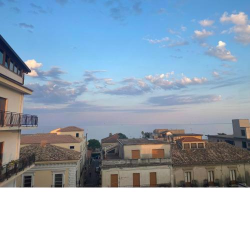 Emerella Luxury Suites Siderno Beach