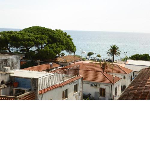 Emerella Luxury Suites-Siderno Lungomare
