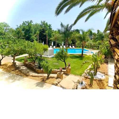 Emesh Boutique Suite