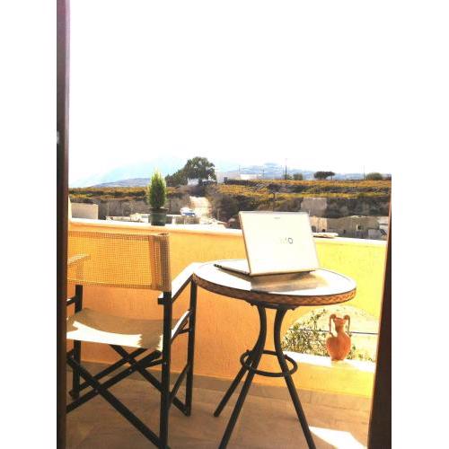 Emmanouela Studios & Villas
