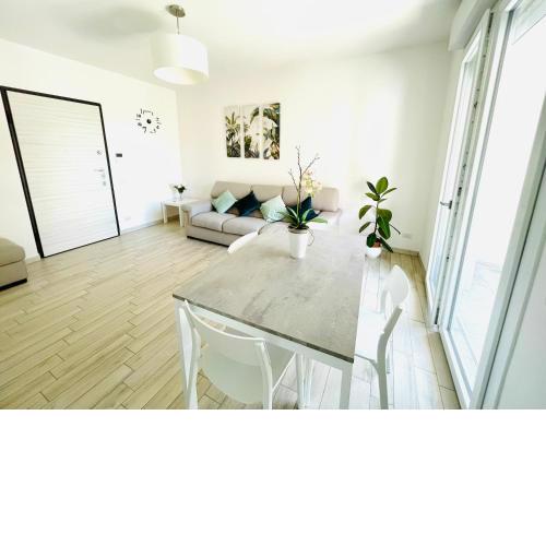 Emme Apartment IUN (Q8410)