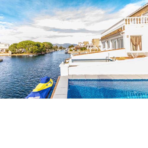 Empurialola -Casa pescador con piscina y amarre en Empuriabrava -152