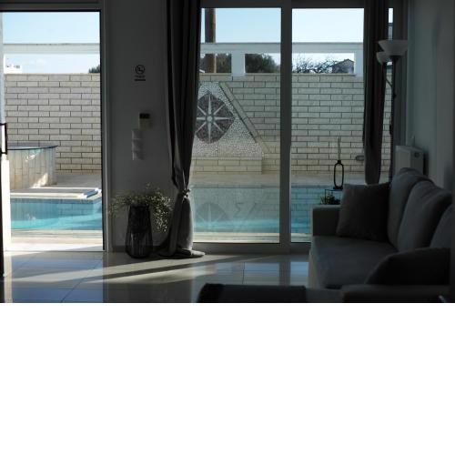 EMVI APARTMENTS II near airport