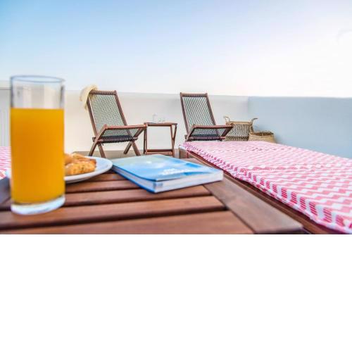 En Tino Retreats - Sunshine Condos
