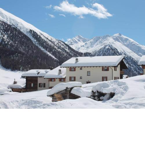 Enchanting Holiday Home in Livigno near Ski Area