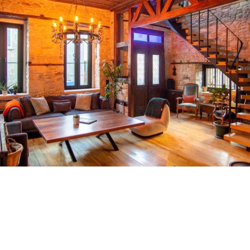 Enchanting Stone House in Urla with Backyard