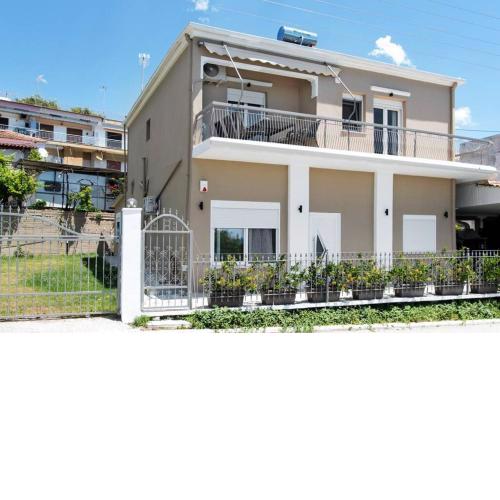 Endless sea view house